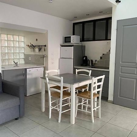 Gite Le Patio Villa Bourg-Saint-Andéol Екстериор снимка
